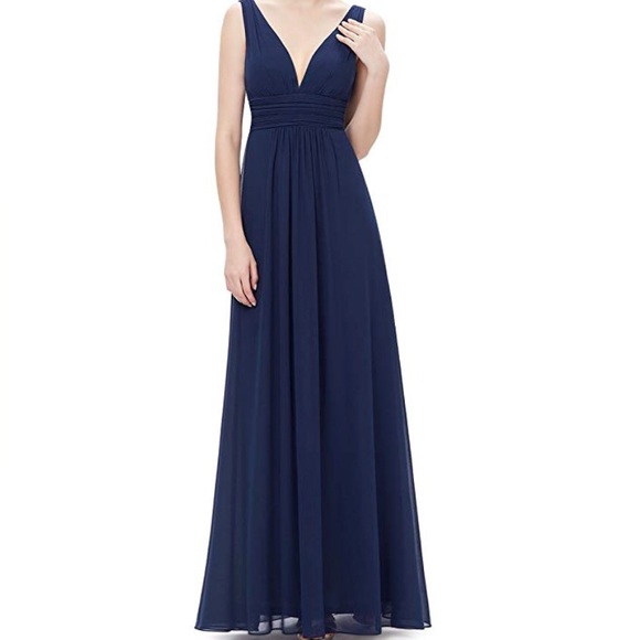 Sleeveless V-Neck Semi-Formal Maxi Evening Dress - Picture 3 of 7